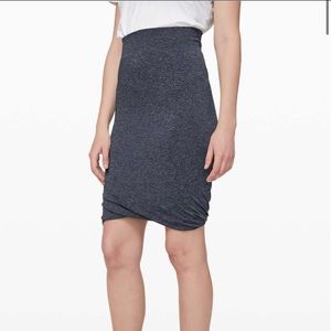 lululemon Boulevard Bliss Skirt True Navy Size 6 NWT
